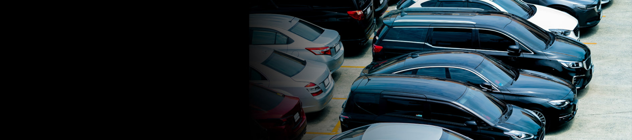 自動車が展示されているイメージ